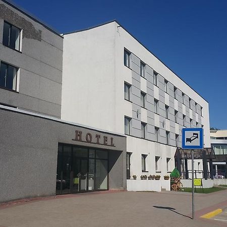 Hotel Gulbene Luaran gambar