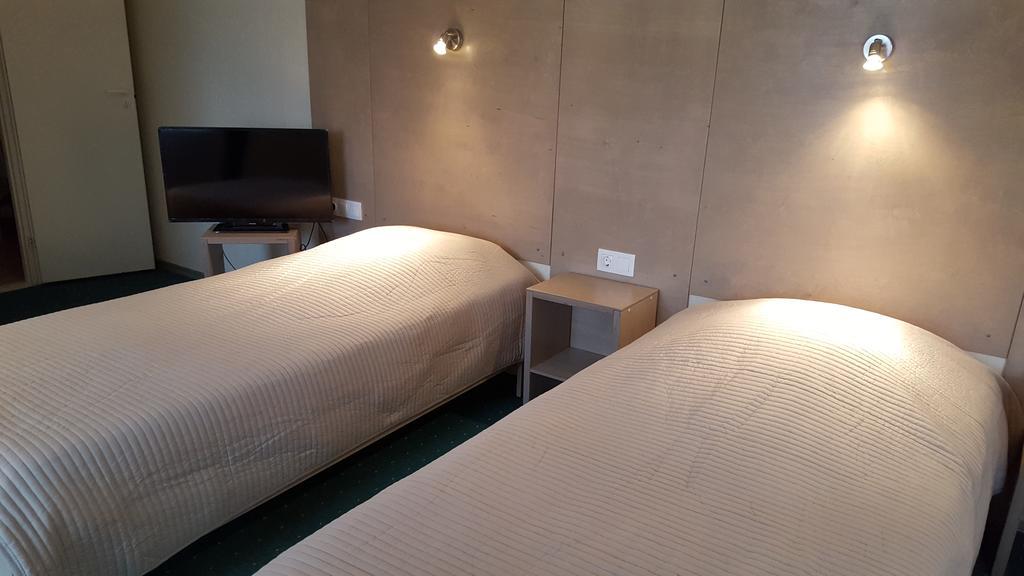 Hotel Gulbene Luaran gambar