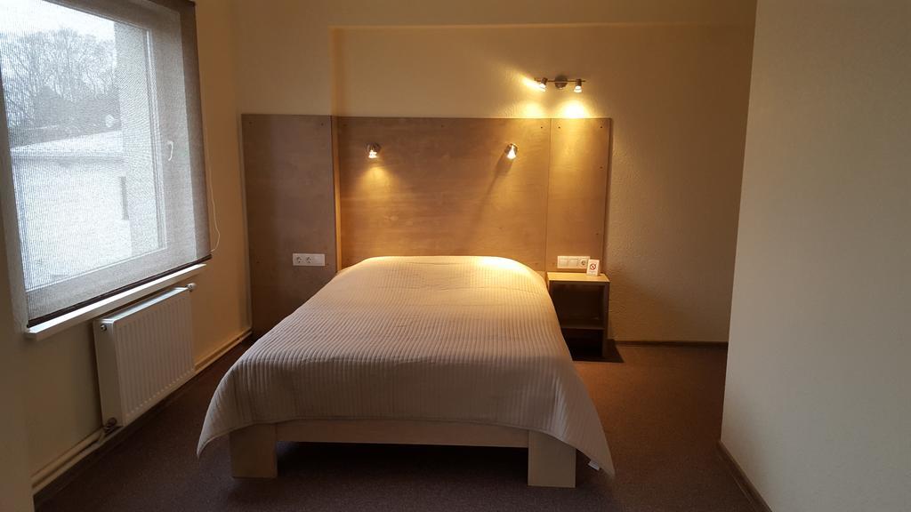 Hotel Gulbene Luaran gambar